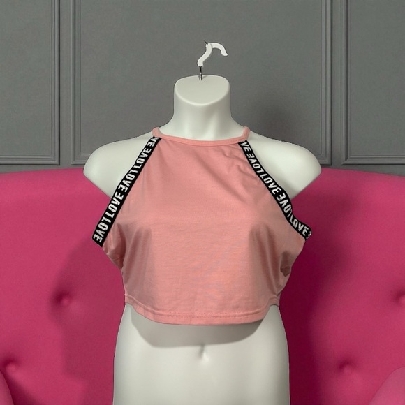 NWOT, SHEIN, Plus Size Pink Crop Top, Size 2XL (US 14) - Picture 1 of 8